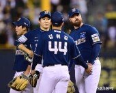 로건, 4.1이닝 1실점하며 강판