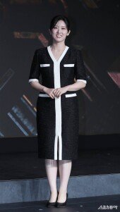 손은유, 차분하게