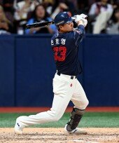 손호영, 찬스에서 2타점 적시타!