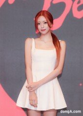 ITZY 유나, 상큼미 떠받드는 직각 어깨 [DA포토]