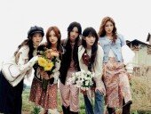 키키, 보헤미안 감성 제대로네…가을 낭만 합격 [화보]