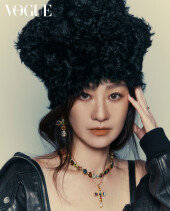 이미연, 54세 안 믿겨…우아하고 시크한 분위기 [화보]