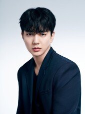 서른둘의 유승호, 더욱 깊어진 분위기 [화보]