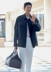 김우빈, 럭셔리 남친룩의 정석…신민아 또 반하겠네