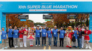 [프리미엄뷰]장애-비장애인 8000명 ‘파란 운동화 끈’ 묶고 함께 달렸다