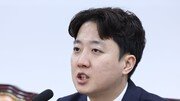 이준석 “국힘, 조희대가 부정선거 카르텔인가…음모론 바닷물 들이켜”