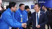 범여권 ‘친노 적자’ 경쟁 본격화… 연대 희미해진 민주-조국당