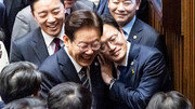 ‘선거용 인증샷’ 찍은 與의원들…박주민 포즈에 폭소