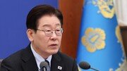 李, ‘대통령 사진 활용 자제 靑요청’ 보도 제보자 색출 지시