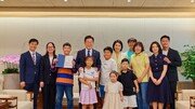 李대통령, 靑에서 어린이날 행사 개최…200명 초청해 녹지원에서 놀이 시간