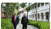 트럼프, 뜬금 김정은과 찍은 사진 게재…이란 종전 국면에 왜?