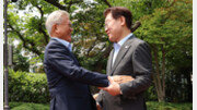 [속보]文 “당 먼저 단합해야”…李 “외연 확장해 구조적 다수 창출”