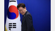 李 지지율 첫 30%대로… 전 연령대 ‘부정＞긍정’