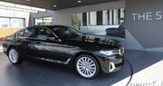 BMW, 벤츠 추월 3년만에 ‘1위 왕관’…8월 7252대 팔렸다