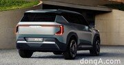 기아, 3번째 전용 전기차 ‘EV5’ 낙점… 준중형 전기 SUV 콘셉트 첫선