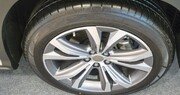 전기차, 타이어 훨씬 빨리 닳아…오래 타려면? [알쓸톡]