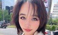 박봄, 민망 노출 살짝… 집 나왔다, 얼굴도 확 폈다