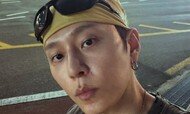 ‘현아♥’ 용준형, 탈모설에 정수리 공개 “모발모발”