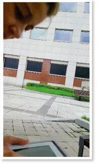 그날 수술을 참관한 러시아 전문의가 당시 상황을 증언하는 모습.