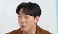 주택가·산책로 앞인데…비, 결국 속옷도 벗었다