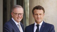 프랑스·호주 정상, 오커스 갈등 딛고 악수…“새로운 시작”