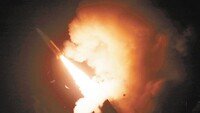 美 핵항모 동해로 전격 회항… 백악관 “난투극 확산 안되게 할것”