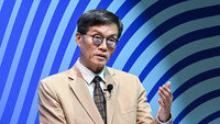 한은 총재 “한국 경제 구조개혁, 알 깨는 고통 각오해야”