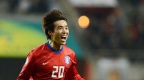 [사커브레이크] 이동국, 태극마크 달려면 리더가 돼라