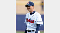 [베이스볼 피플] 이재우 “억대 연봉보다, 다시 던질 수 있어 행복”