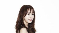 강예원 “안면홍조-돋보기 안경, 콘셉트 잘 잡았다고?” [인터뷰]