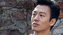 [인터뷰] 김래원 “조재현 선배에게 연극 제안 받아…언젠가는 무대 설 것”