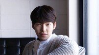 ‘스물’ 김우빈 “모델 출신 동료들과 함께 작품하고 싶다” [인터뷰②]