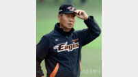 [베이스볼토피아] 김성근이 오면 평균 +9.4승…감독야구 비결은 ‘발굴’ 