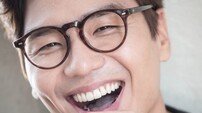 [인터뷰] 김태훈 “저도 JYP 소속이에요…신뢰가는 회사”