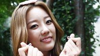 [동아포토+]멜로디데이 예인 ‘풍성한 한가위 보내세요~’