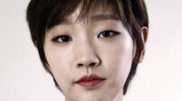 [인터뷰②] 박소담 “중2때 첫 사랑…평생 연애 못하는 줄 알았다”