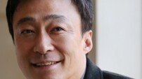 [인터뷰] ‘로봇, 소리’ 이성민 “‘무도’ 무한상사, 부르면 가야죠”