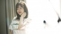 [인터뷰①] 임수정 “1년 늦은 개봉, 지금보다 어려 보여 좋다” 
