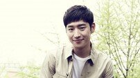 [인터뷰②] 6년째 솔로 이제훈 “정말 연애하고 싶어요”
