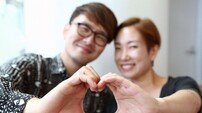[인터뷰] 윤형빈♥정경미 “‘개콘’ 후배들, 시청률에 일희일비 말라”
