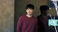 [인터뷰] ‘굿와이프’ 윤계상 “내 젊음을 믿고 철없이 연기할 것”