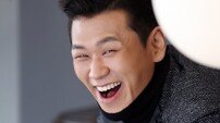 [인터뷰] ‘킹키부츠’ 강홍석 “뮤지컬, 조정석·주원처럼 잘생겨야 하는 줄”
