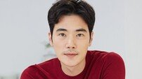 [DA:인터뷰 ②] 김강우 “멜로나 로코도 가능...거부감 無”