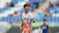 [사커 피플] 윤빛가람 “욕심 버리고 동료들 골 도울 것”