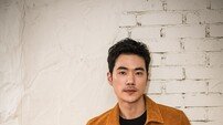 [DA:인터뷰] 김강우 “‘언제 대박 나냐’는 말들, 그냥 고맙죠”