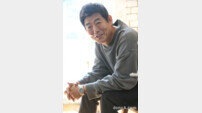[DA:인터뷰②] ‘탐정2’ 성동일 “권상우, 동네 아저씨 다 됐죠”