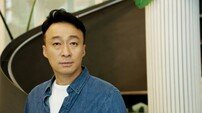 [DA:인터뷰] ‘목격자’ 이성민 “山 액션 후 한 달 넘게 귀에서 이물질이”