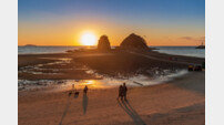 [김재범 기자의 투얼로지] “오빠야, 꽃지해변으로 노을 보러 가자”