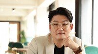 [DA:인터뷰] 김현철 “팬 덕분에 가능한 30주년…설렘 20% 두려움 80%”
