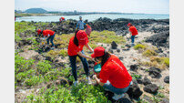 “환경 보호하며 달려요”, 이스타항공 제주서 플로깅(Plogging) 캠페인